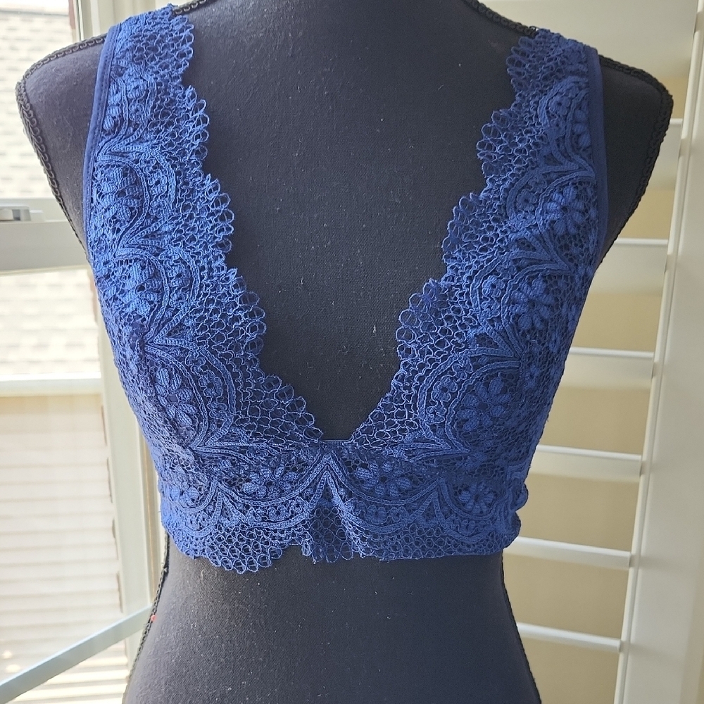 Victoria's Secret Navy Blue Lace Bralette